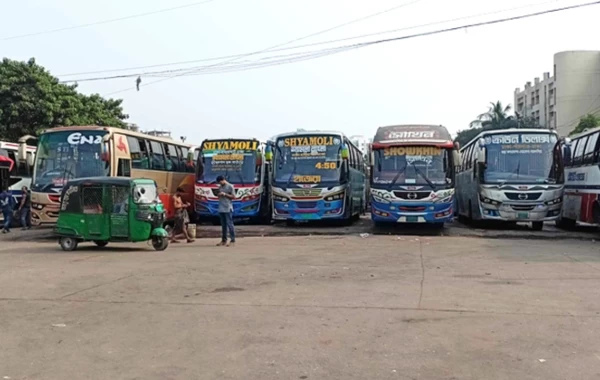 রাজধানী থেকে ছাড়ছে দূরপাল্লার বাস