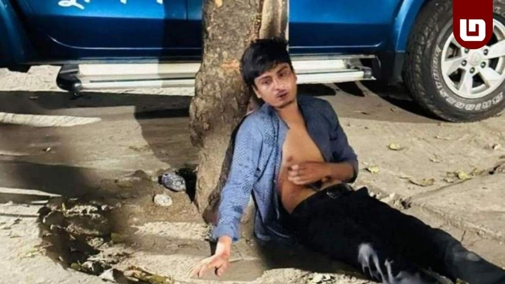 ঢাকা বিশ্ববিদ্যালয়ের শিক্ষার্থীকে মারধর  অভিযোগ যাদের বিরুদ্ধে