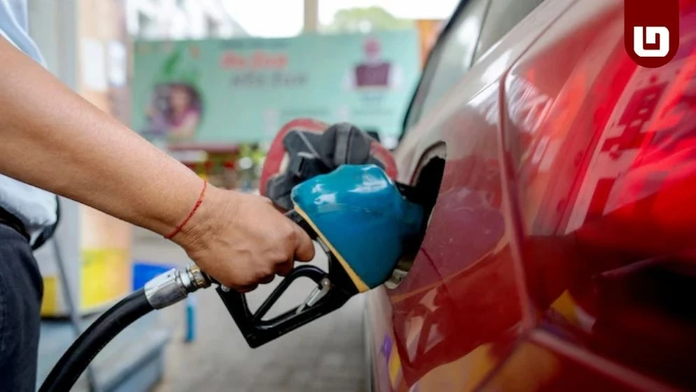 জ্বালানি সংকট কমাতে পাম্পগুলোতে সরবরাহ বাড়াল বিপিসি