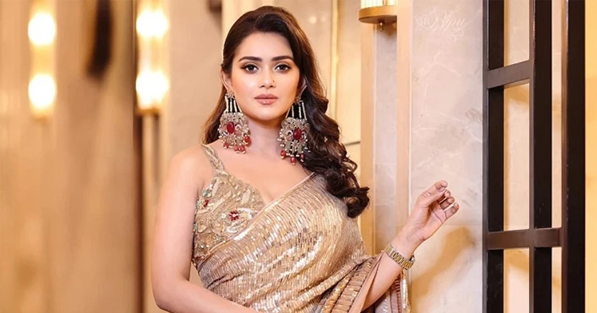 তানজিন তিশার বিরুদ্ধে হত্যার হুমকির অভিযোগ