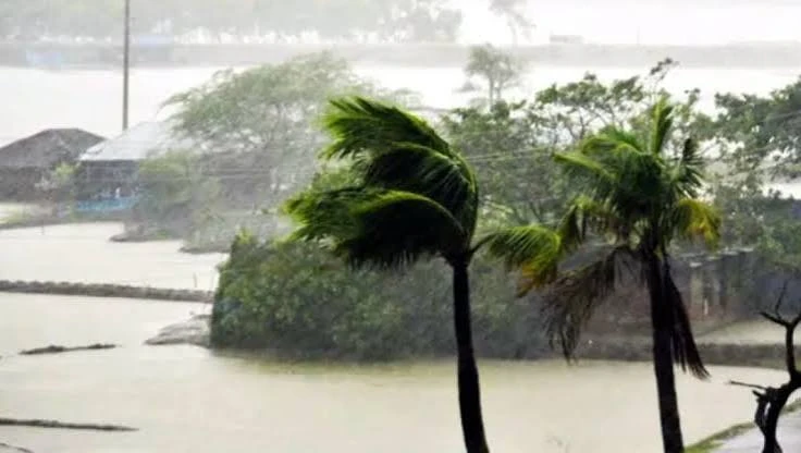 দেশের ৮ অঞ্চলে ৬০ কিলোমিটার বেগে ঝড়ো হাওয়ার পূর্বাভাস